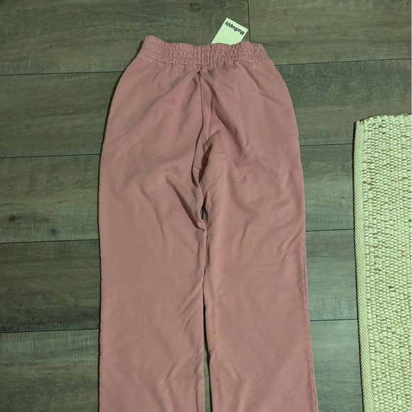 🥀 MADHAPPY WIDE LEG SWEATPANTS🥀 - Picture 2 of 6